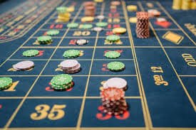Alba77 Live Casino pengalaman bermain Baccarat Dragon Tiger meja VIP interaksi dealer nyata